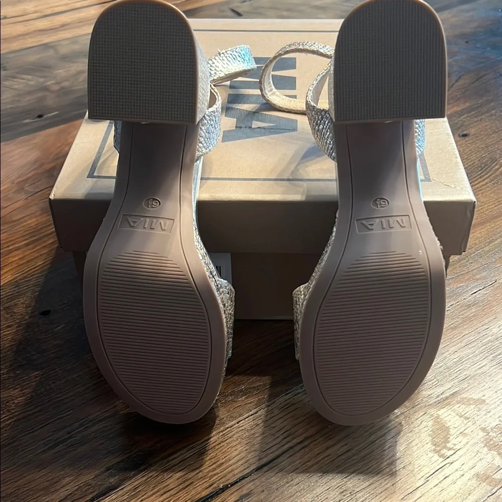 Silver Platform Women's Sandal